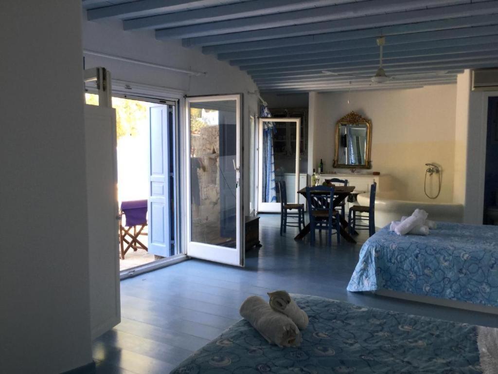 Hotel Poseidon Secret Blue Pools Ornos  Exterior foto